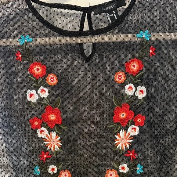 Forever 21 Black Sheer Crop Top with Floral Embroidery - Picture 5 of 6